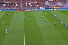 巴萨女足提前三轮卫冕联赛冠军荣耀时刻