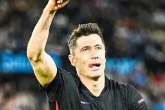 哈兰德：进球如麻，团队精神闪耀足坛的璀璨明星